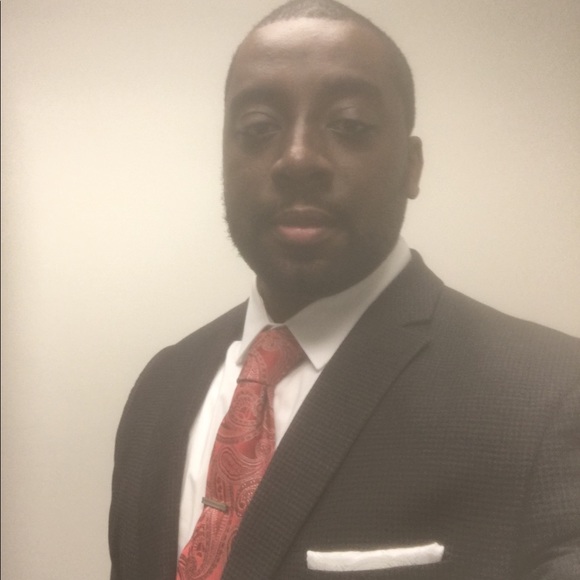 Meet your Posher, Arsenio - Picture 1 of 1